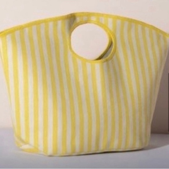 Shiraleah NWT Lolita yellow striped tote - Picture 4 of 4